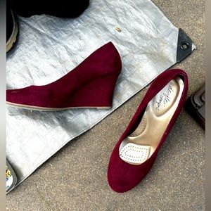 Maroon high heel wedge shoes